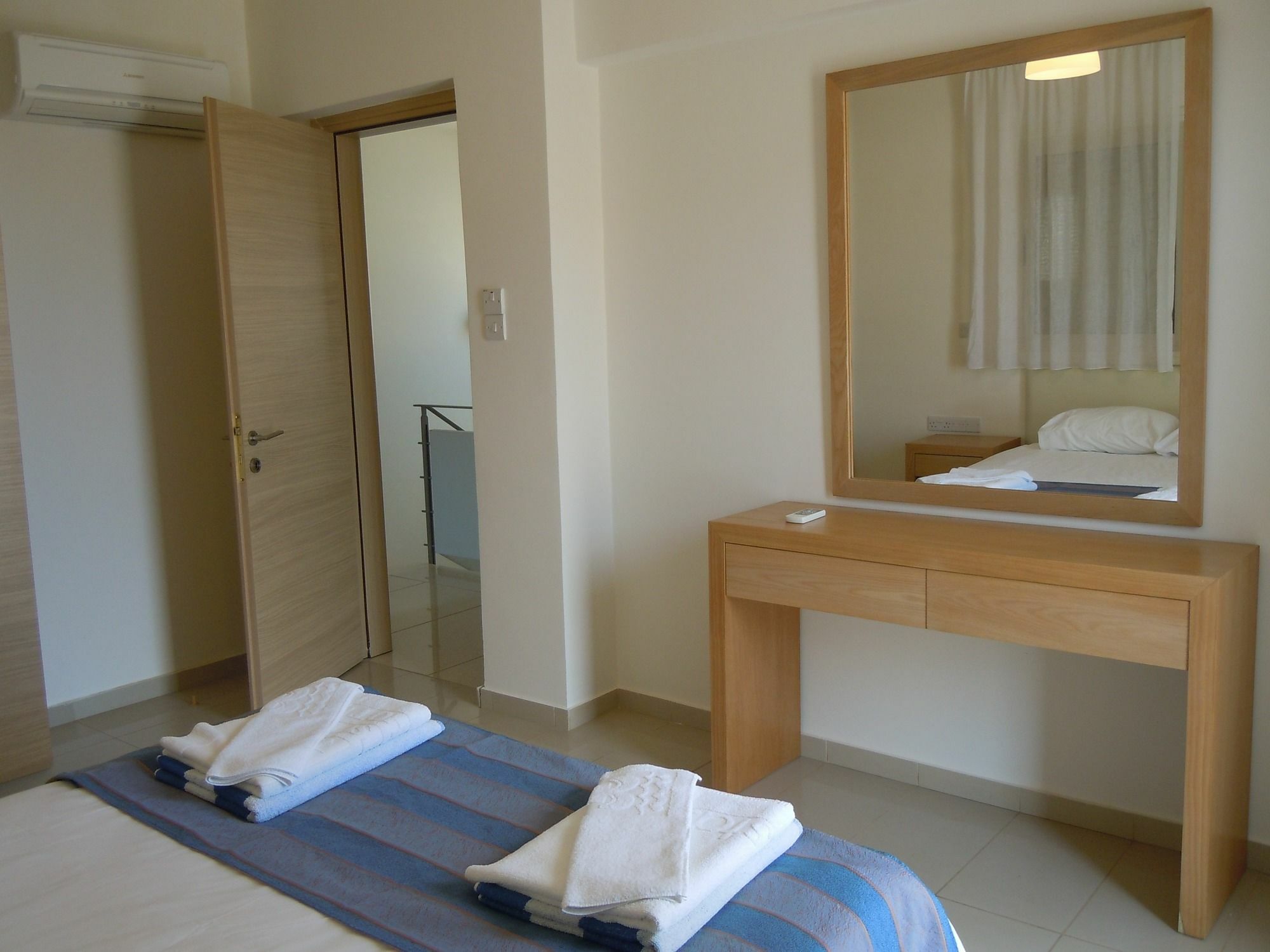 Athena Beach Villas プロタラス エクステリア 写真